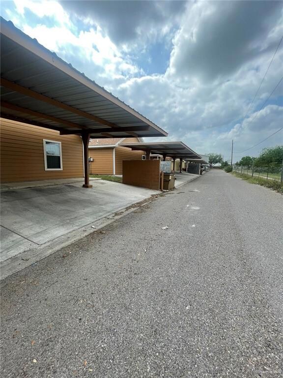 1419 Quitaca Dr, Edinburg, TX 78541 - photo 7