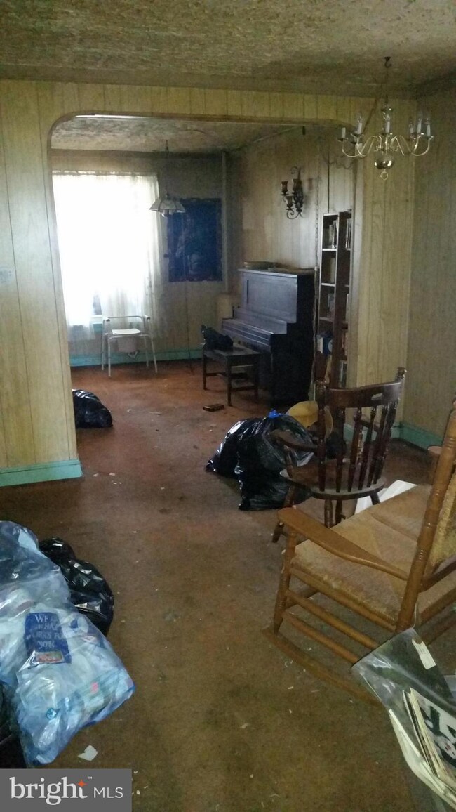 423 N George St, York, PA 17401 - photo 4