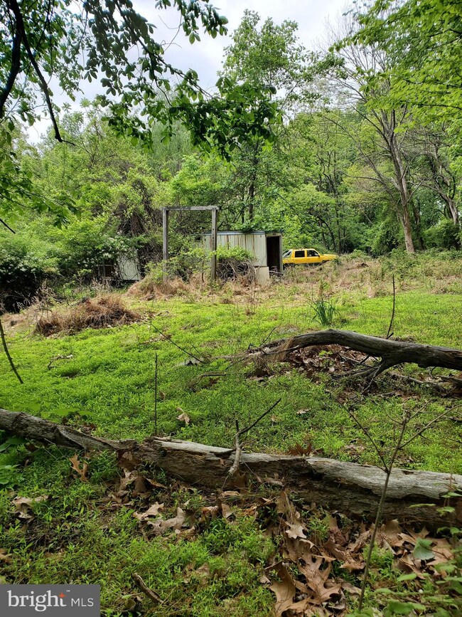 1344 Hoffmaster Rd, Knoxville, MD 21758 - photo 2