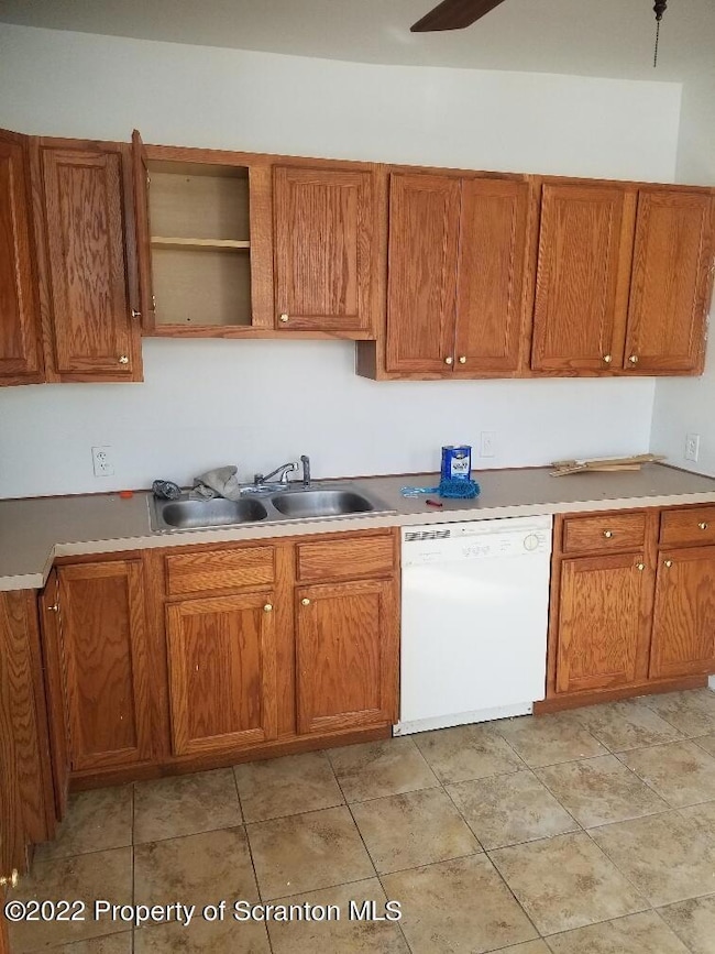 613 Mill St unit 615, Dunmore, PA 18512 - photo 7