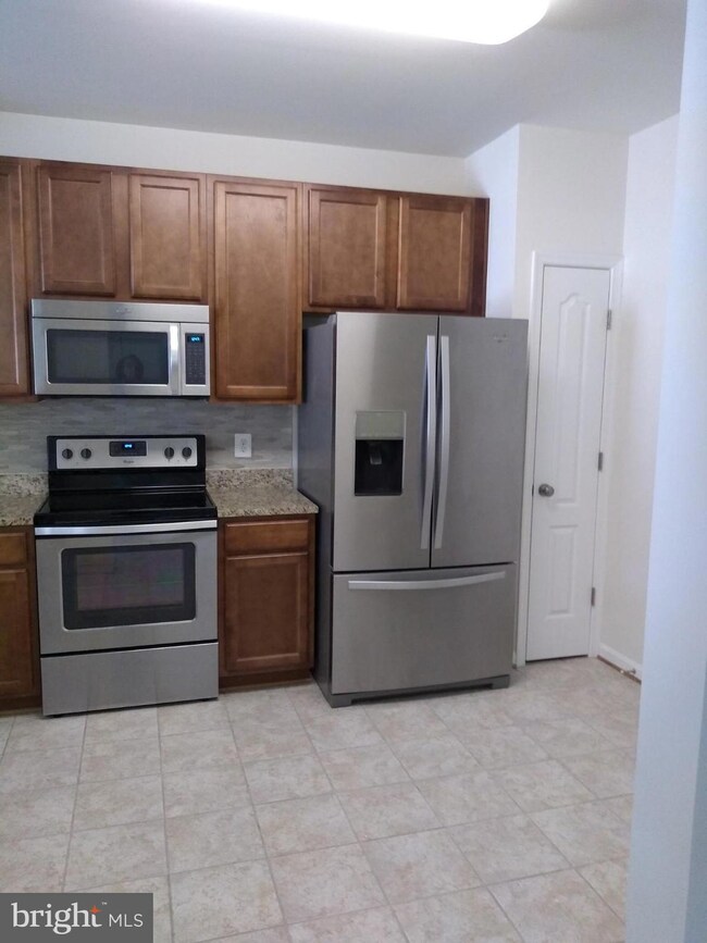 23530 F D R Blvd unit 409, California, MD 20619 - photo 4