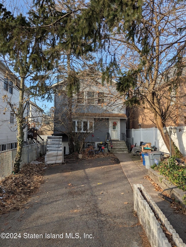 21 Father Capodanno Blvd, Staten Island, NY 10305 - photo 2