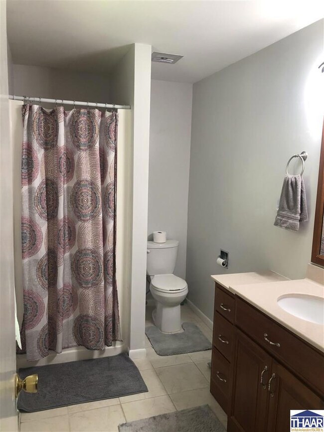 598 W Edgelea Rd, Sullivan, IN 47882 - photo 4