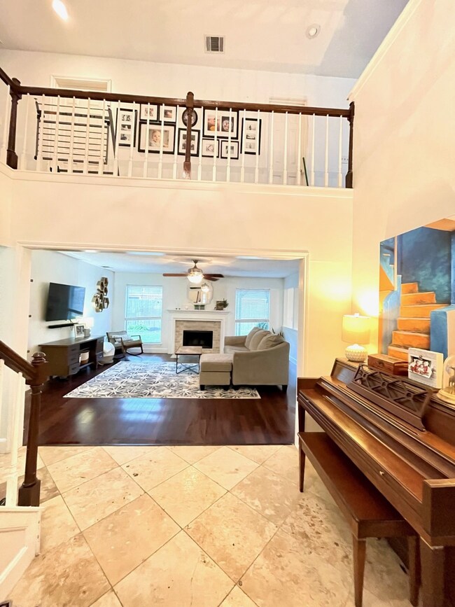 3907 Cedarwood Dr, Pearland, TX 77584 - photo 3