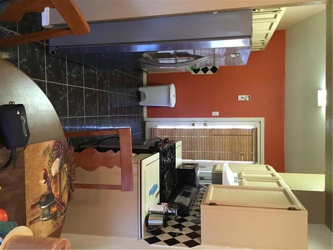 228 Crocker Dr, Horizon City, TX 79928 - photo 5