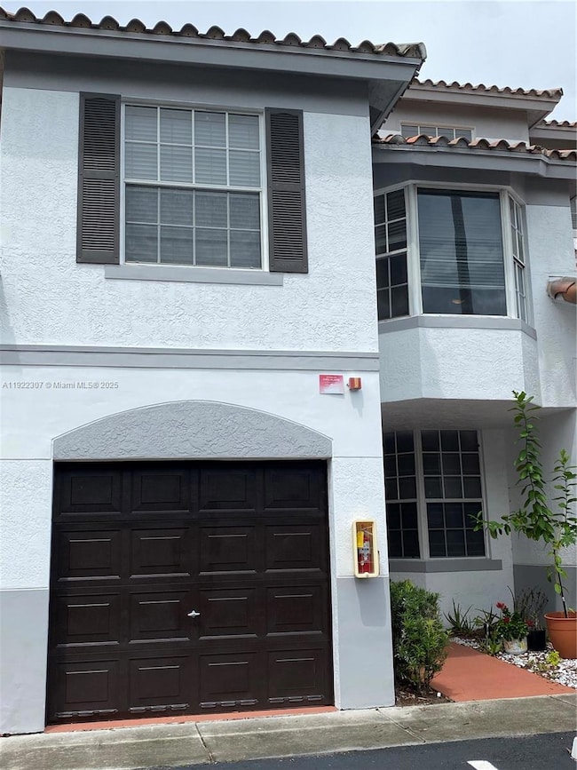 715 SW 148th Ave unit 611, Davie, FL 33325 - photo 2