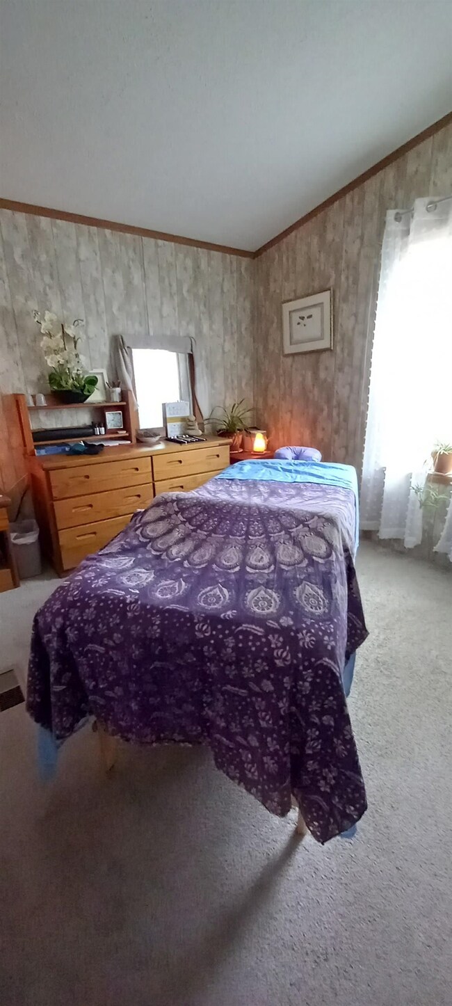 142 Garden St, Seabrook, NH 03874 - photo 2