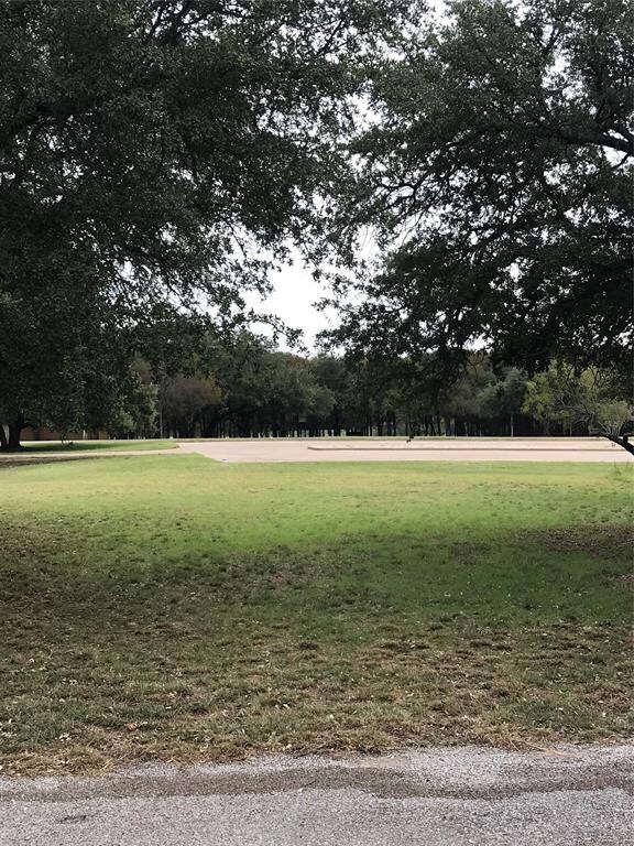 41030 Flagstone Cir, Whitney, TX 76692 - photo 7