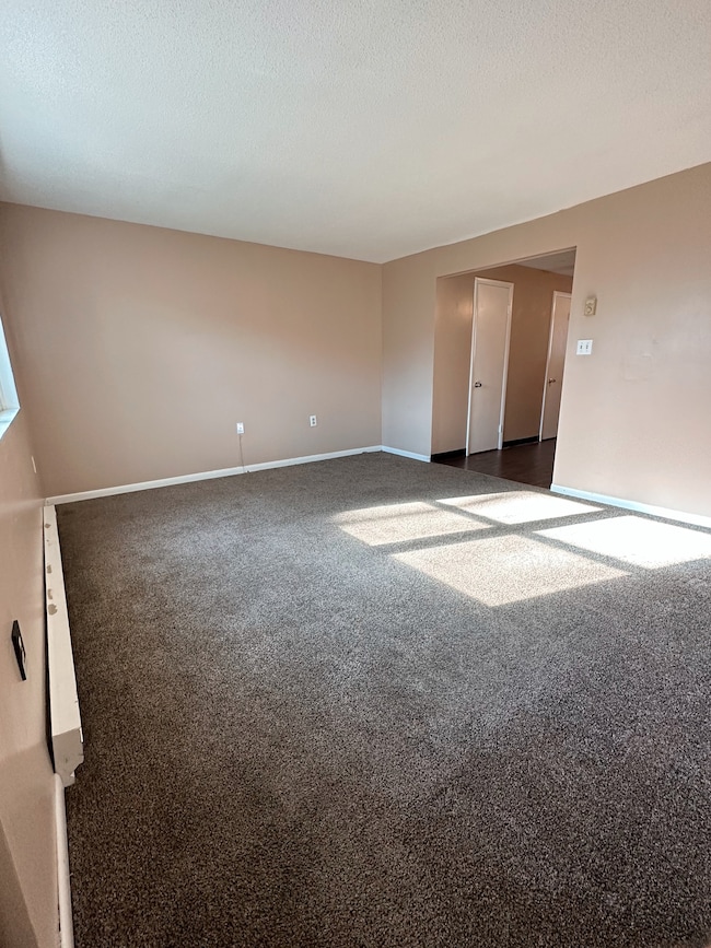 1081 New Haven Rd unit 4B, Naugatuck, CT 06770 - photo 6
