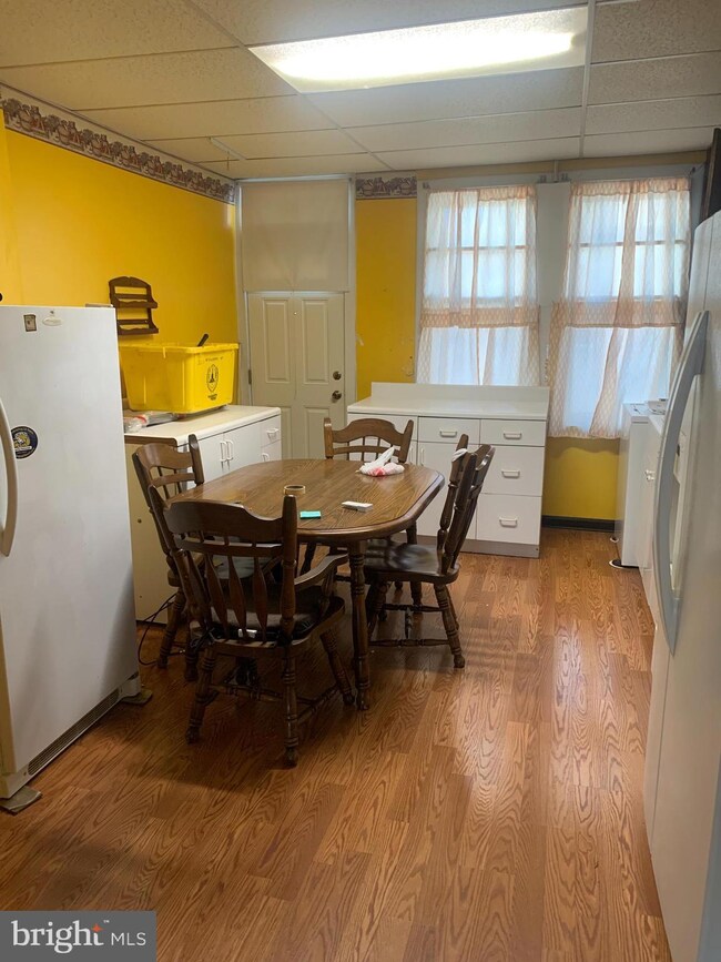 2614 Mcelderry St, Baltimore, MD 21205 - photo 2