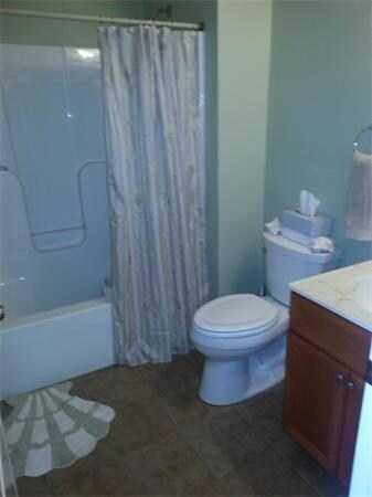 46 Anthony St, Acushnet, MA 02743 - photo 6