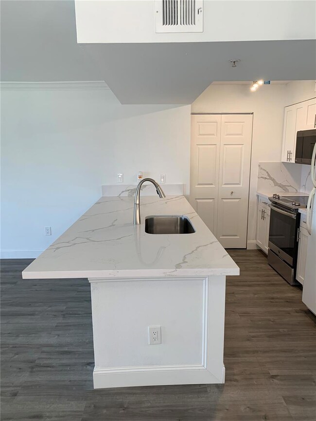 unlisted-address, Clearwater, FL 33762 - photo 3