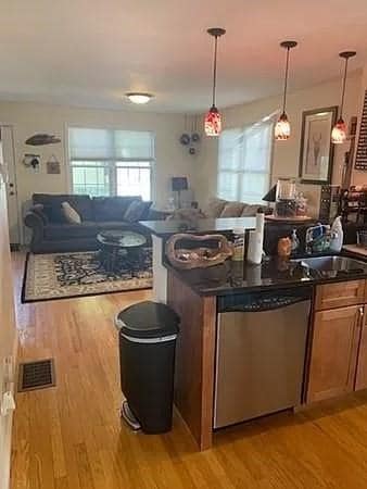 10 Flagg St unit A, Woburn, MA 01801 - photo 2