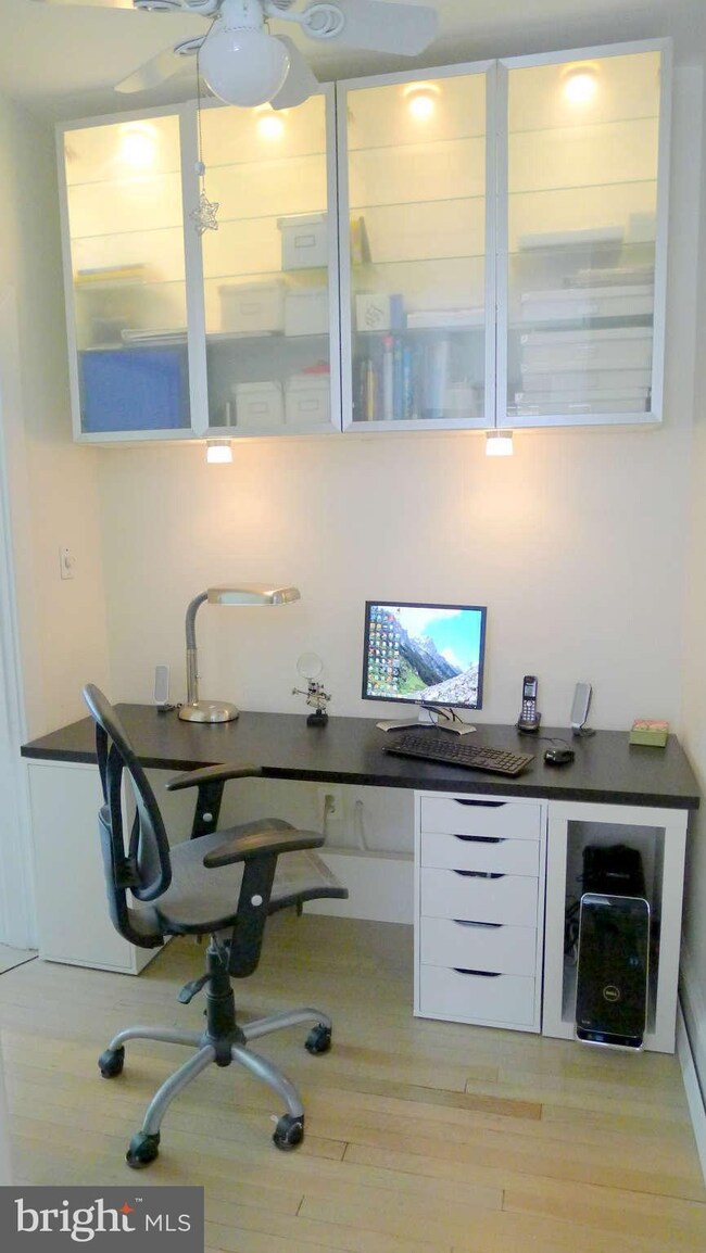 3411 29th St NW unit 11, Washington, DC 20008 - photo 3