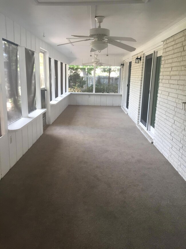 Robins home 320
