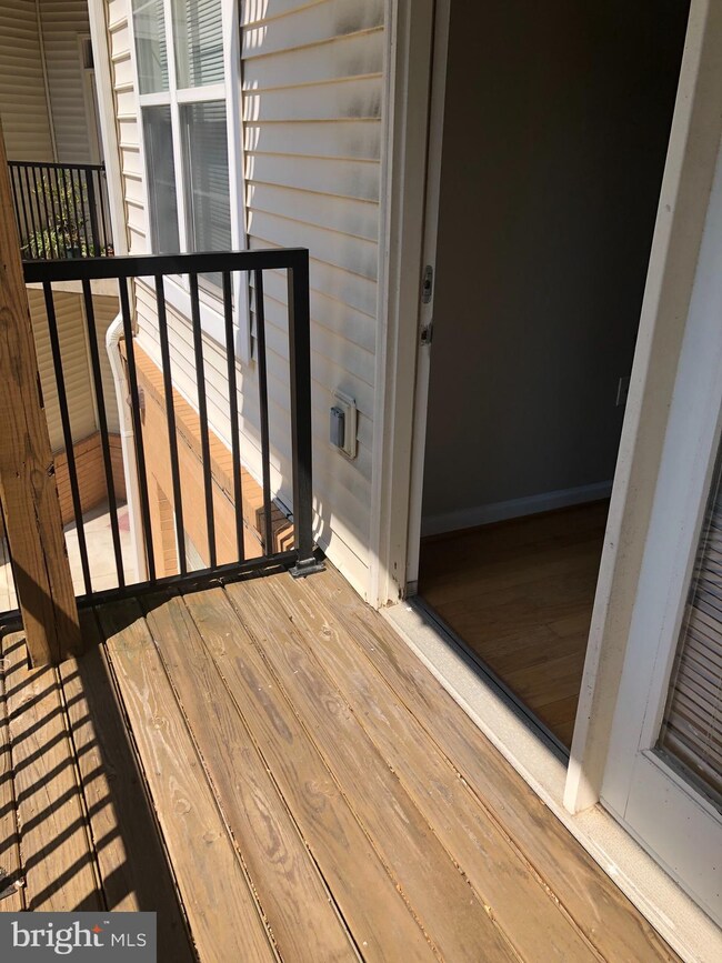 Silverton Condominiums, Silver Spring, MD 20910 - photo 2