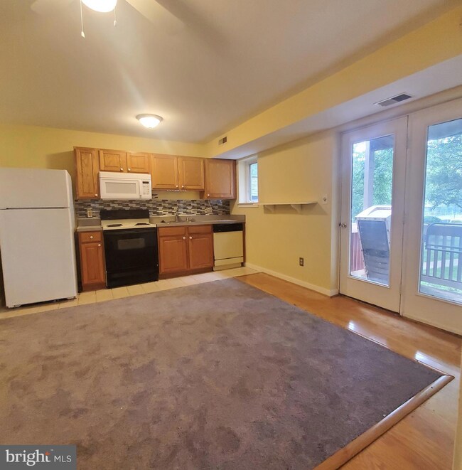 3304 Eastview Ln, Wilmington, DE 19802 - photo 3