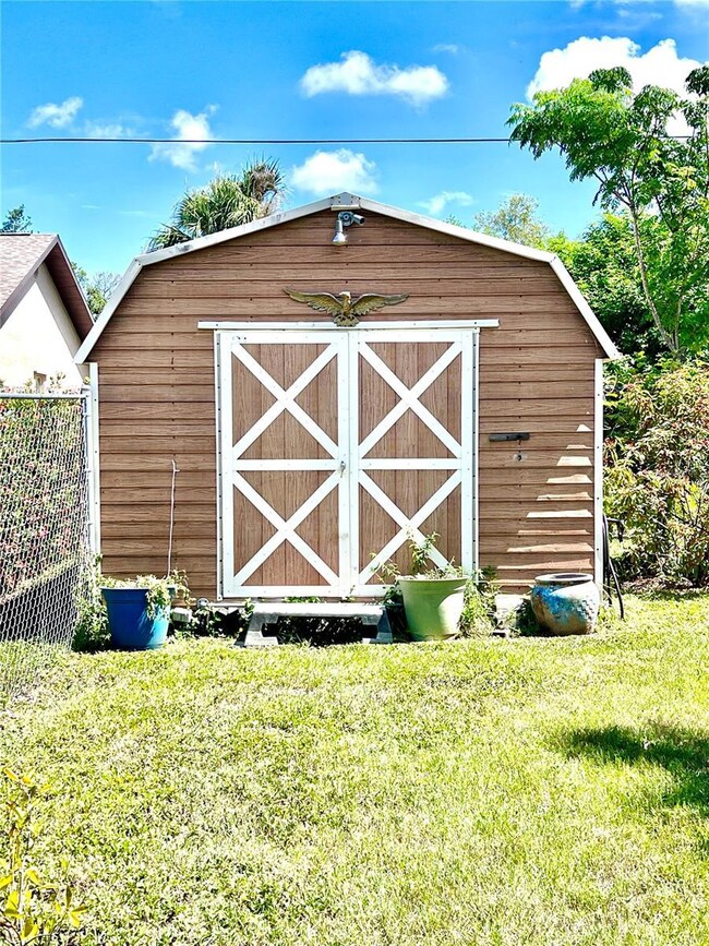 2573 Rock Creek Dr, Port Charlotte, FL 33948 - photo 4