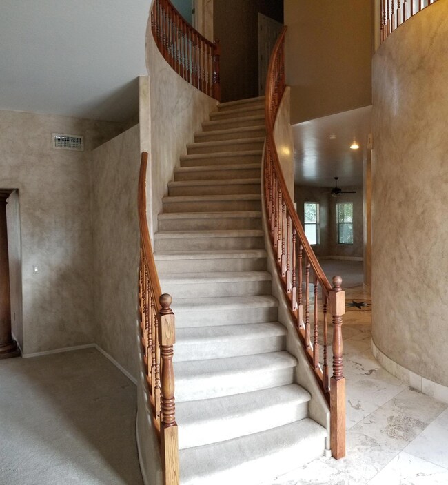 2925 S Palm St, Gilbert, AZ 85295 - photo 2