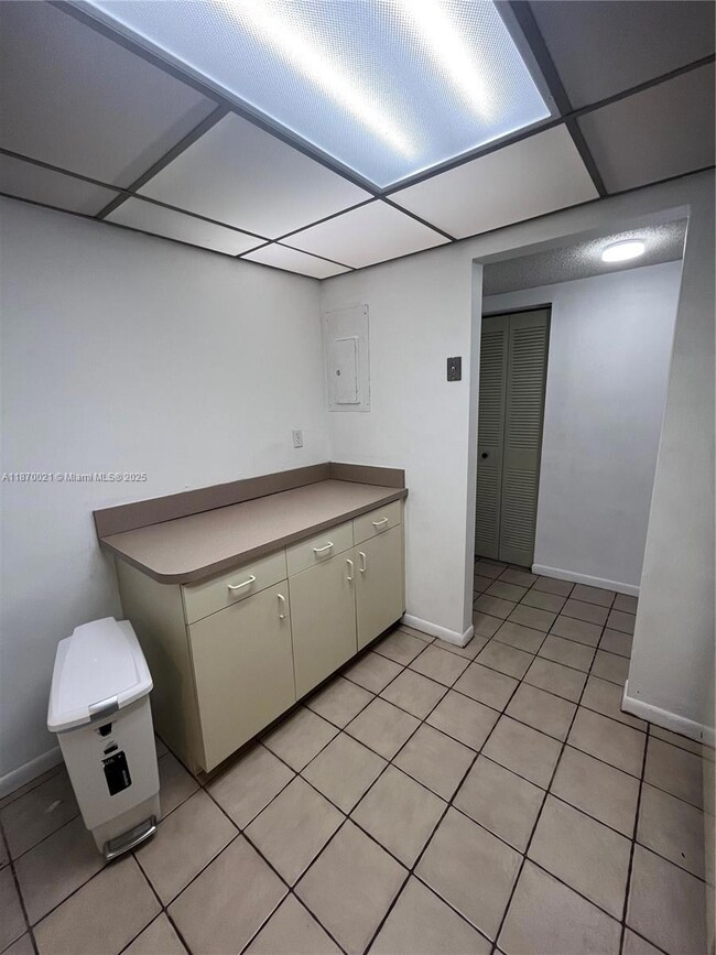 440 E 23rd St unit 1118, Hialeah, FL 33013 - photo 7