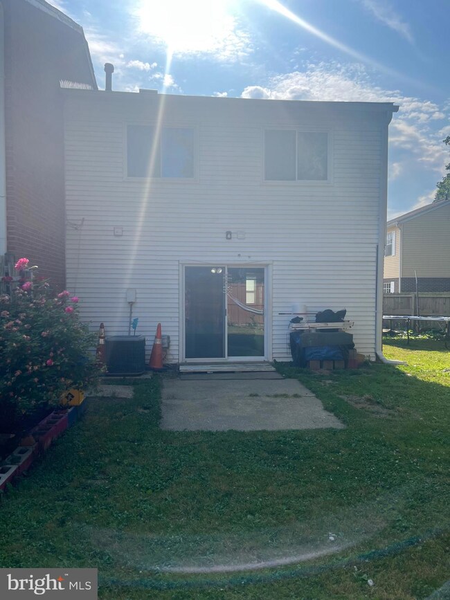 7603 Lotus Ct, Laurel, MD 20707 - photo 6