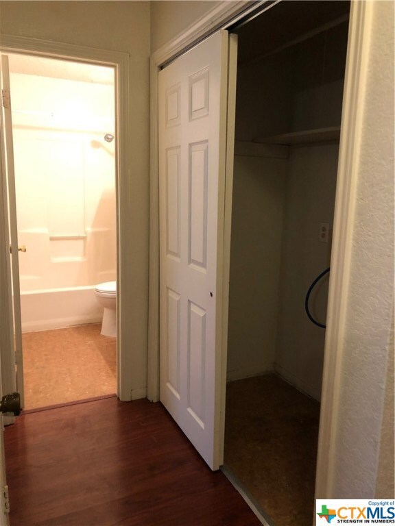 503 Northern Dove Ln unit A-D, Copperas Cove, TX 76522 - photo 6