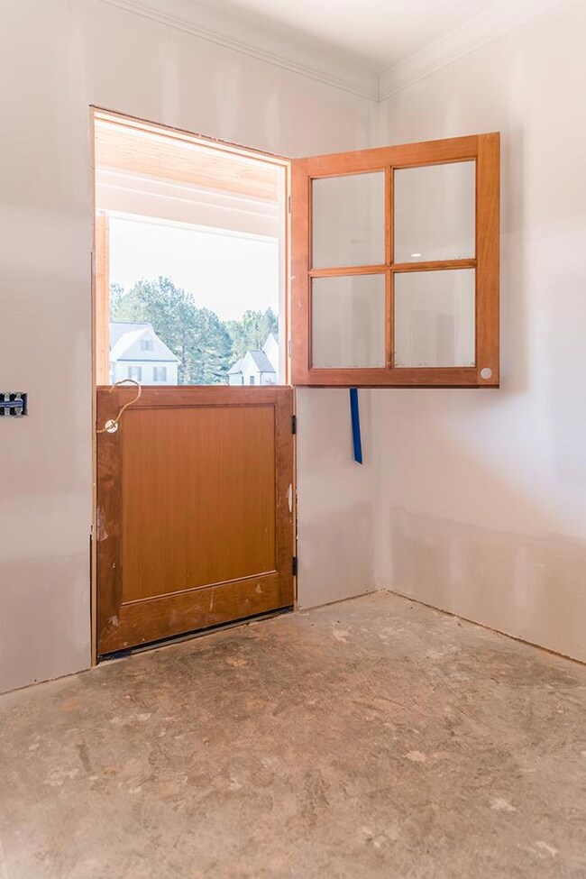 132 Downing St, Oxford, MS 38655 - photo 7