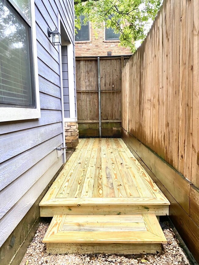 NEW Outdoor Decking