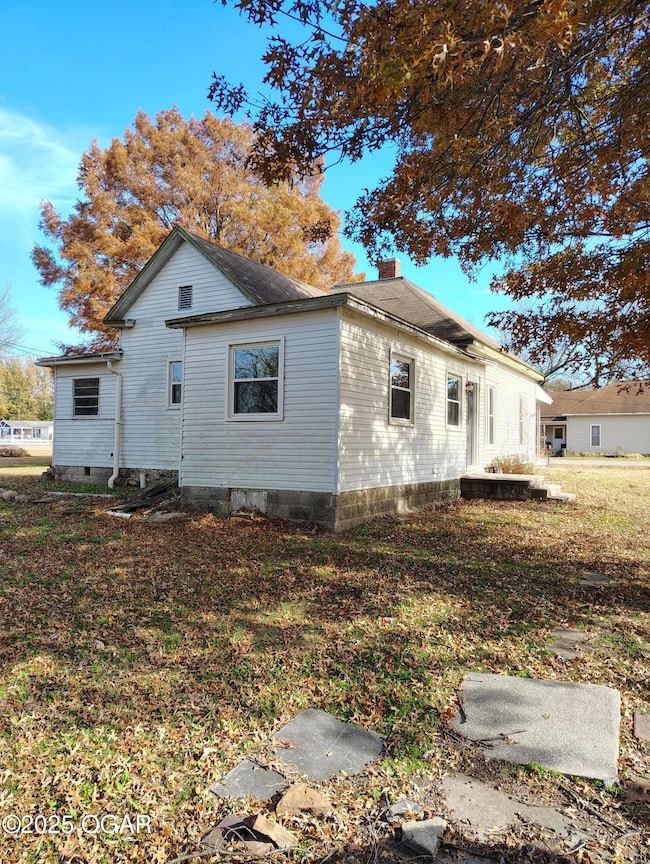 401 S Washington, Weir, KS 66781 - photo 2
