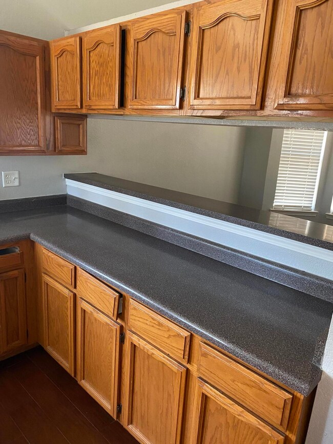 516 Serena Ct, Horizon City, TX 79928 - photo 5