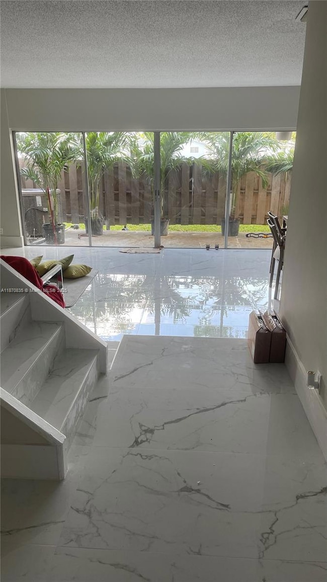 8203 NW 9th Ct unit 2, Plantation, FL 33324 - photo 4