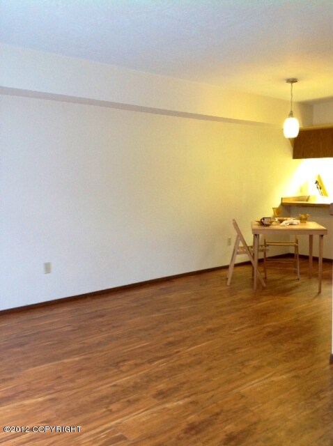 Lake laminate flooring