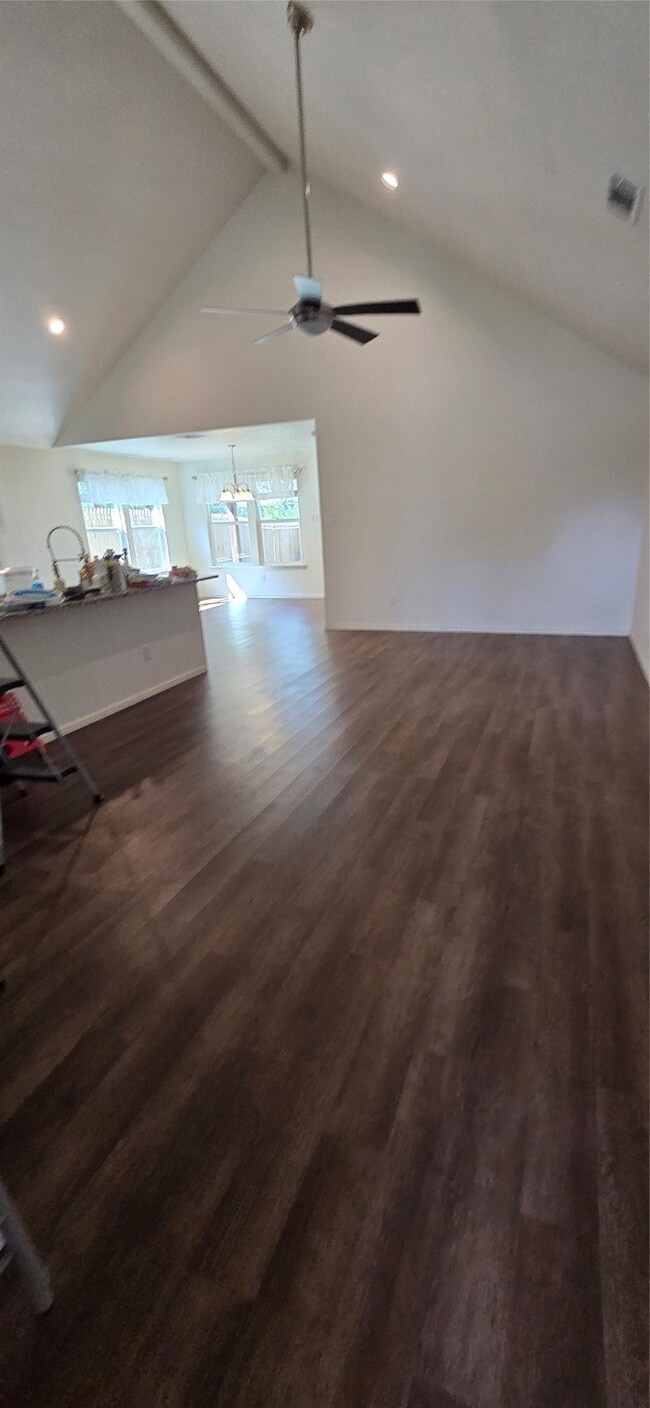 3021 Brazos River Dr, Granbury, TX 76048 - photo 6