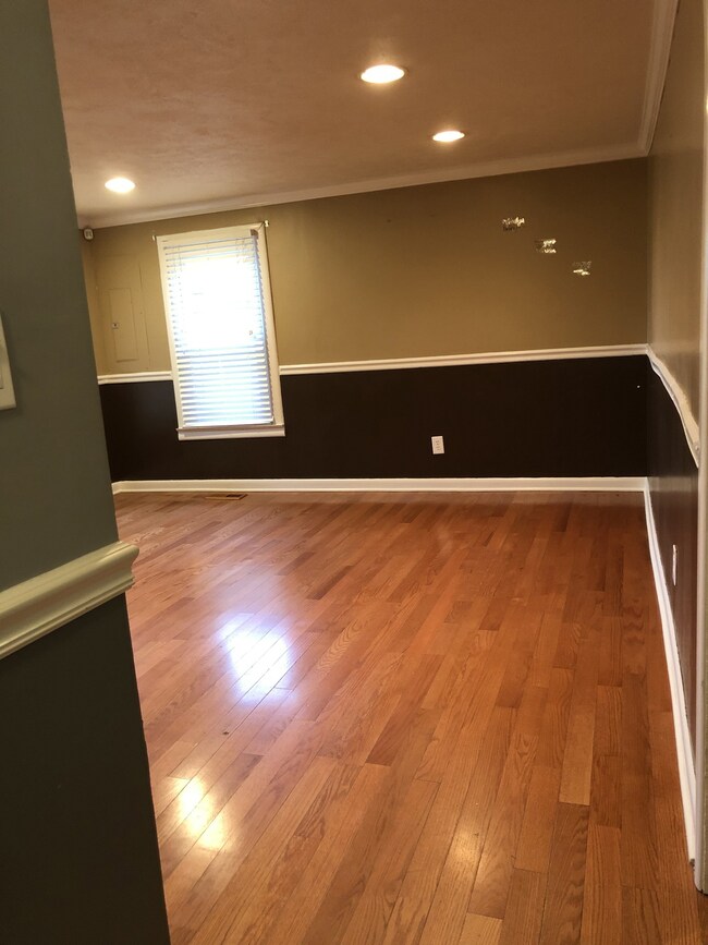 200 Rayburn St, Manchester, TN 37355 - photo 5