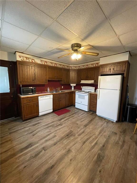 Great Cabinet Space!