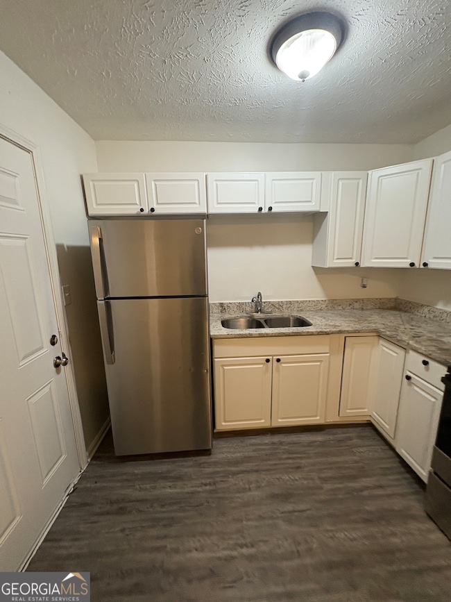 10085 Brass Ring Rd, Jonesboro, GA 30238 - photo 6