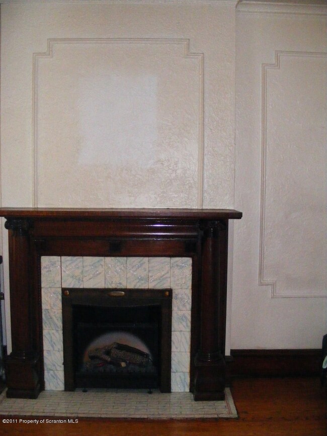 127 Delaware Ave, Olyphant, PA 18447 - photo 6