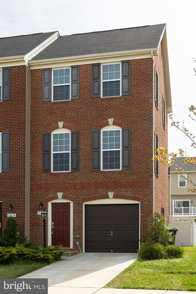 11817 Tower Hamlets Place, Waldorf, MD 20602 - photo 2