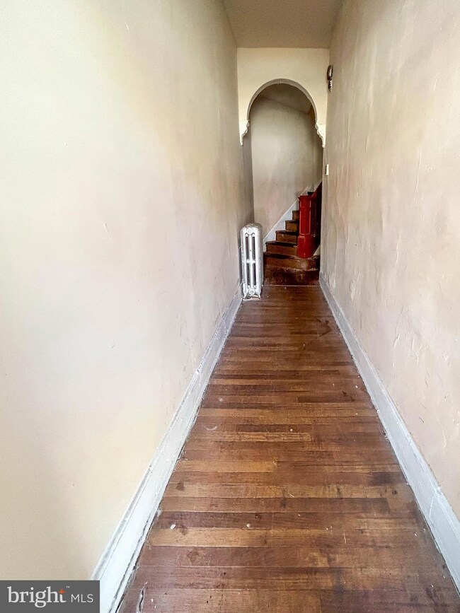 319 E 22nd St, Baltimore, MD 21218 - photo 7