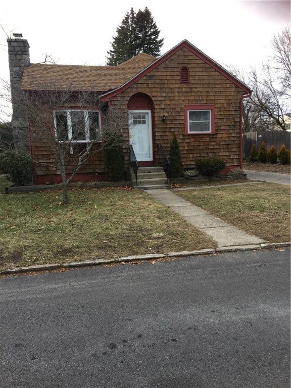 171 Pierce Ave, Warwick, RI 02888 - photo 2