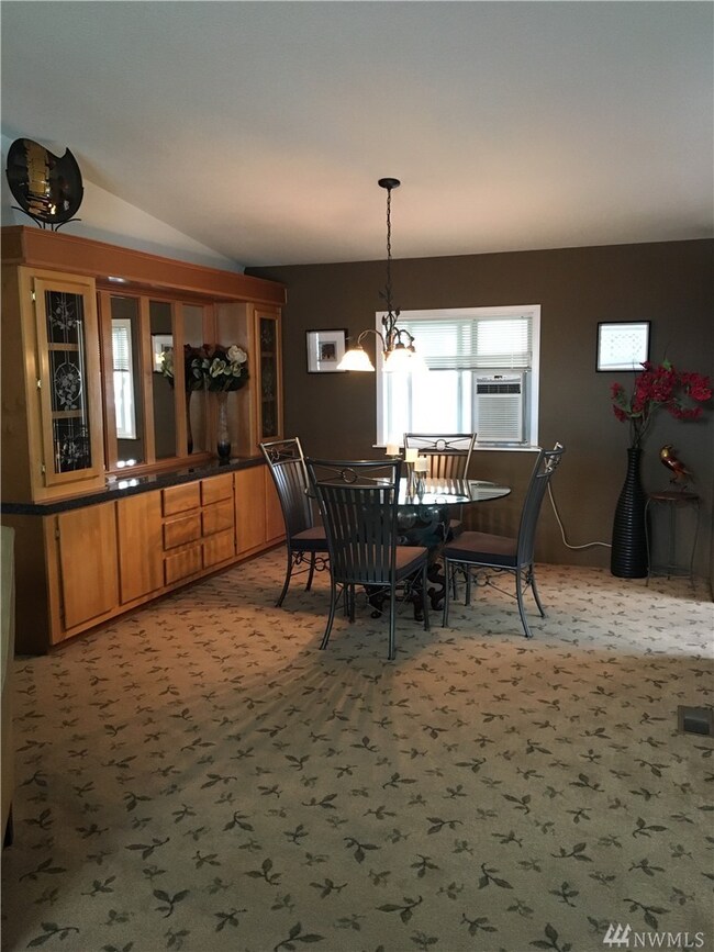 500 Grand Fir Dr, Enumclaw, WA 98022 - photo 7