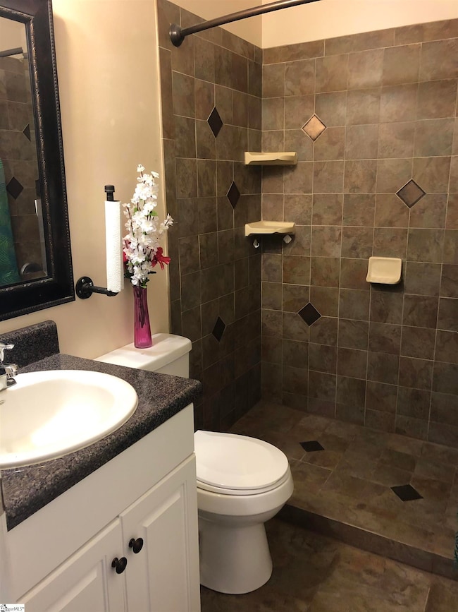 520 Lois Way, Boiling Springs, SC 29316 - photo 4