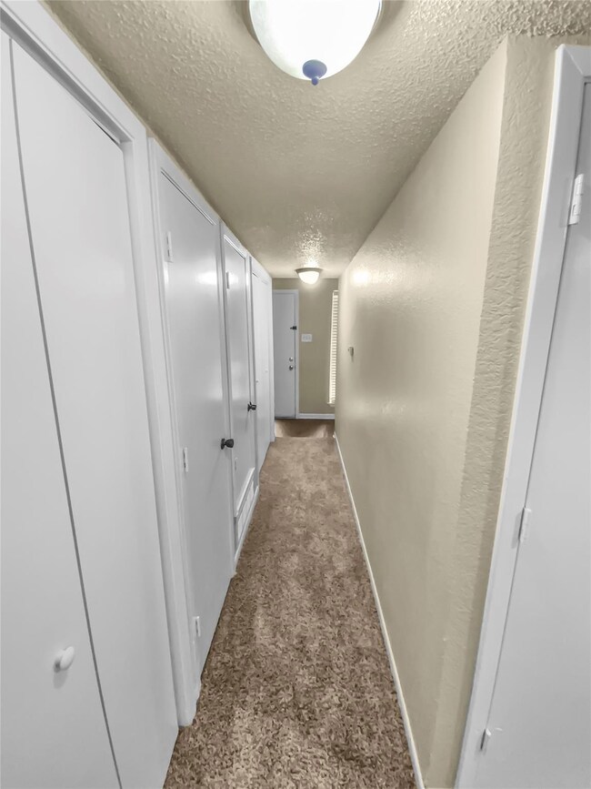 513 S Las Vegas Trail, Fort Worth, TX 76108 - photo 2