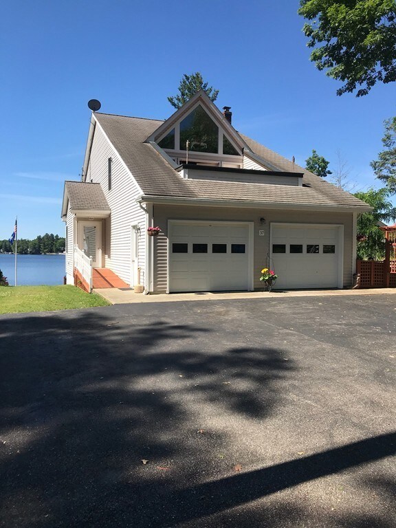 37 Wakefield Ave, Webster, MA 01570 - photo 4