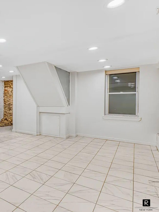 233 E 31st St unit 1, New York, NY 10016 - photo 7