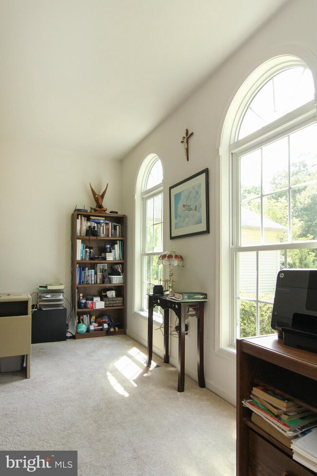 2420 Henson Dr, Marriottsville, MD 21104 - photo 6