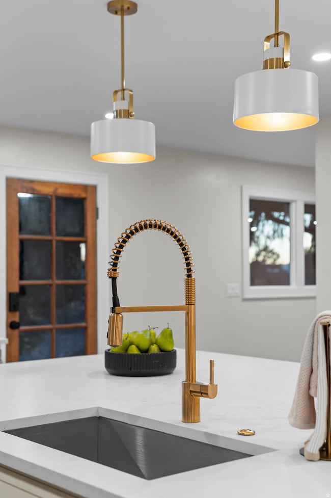 45 W 400 N, Lindon, UT 84042 - photo 4