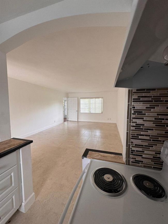 141 West Ct unit 10, Royal Palm Beach, FL 33411 - photo 7