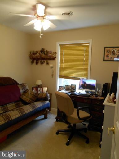 764 Rutherford Dr, Greencastle, PA 17225 - photo 5