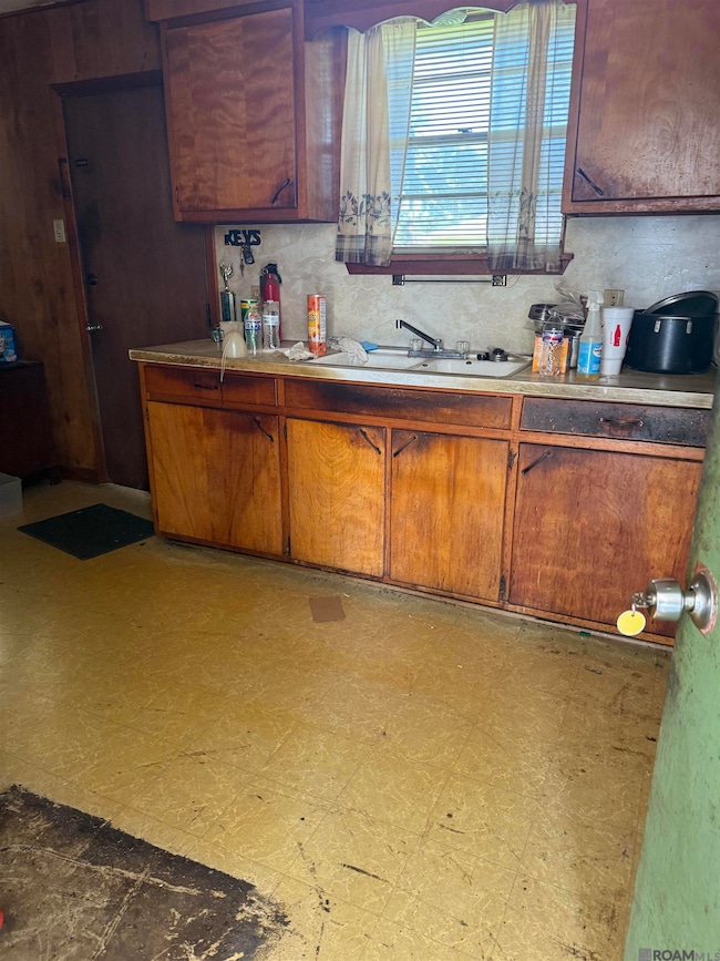 6271 San Juan Dr, Baton Rouge, LA 70811 - photo 3